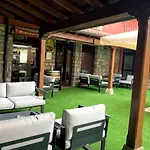 Hotel - Pena Santa