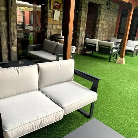 - Pena Santa Hotel