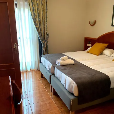 Hotel - Pena Santa 2*