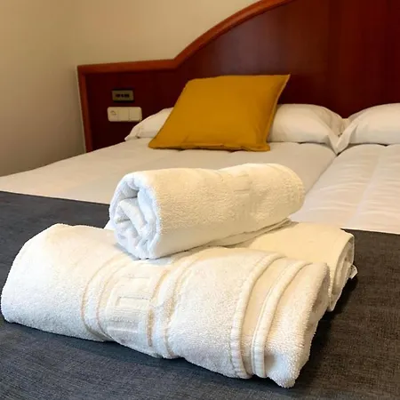 - Pena Santa Hotel Benia De Onis