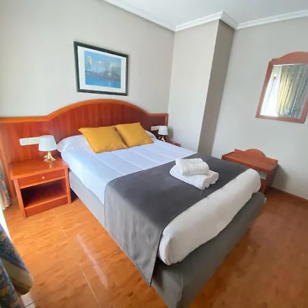 - Pena Santa Benia De Onis