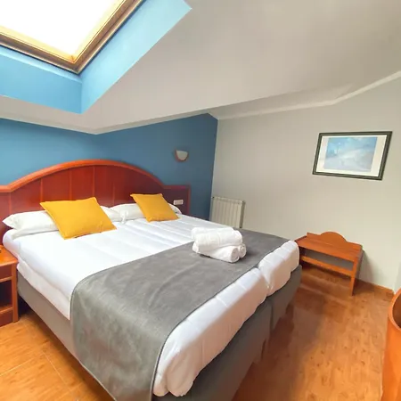 - Pena Santa Benia De Onis