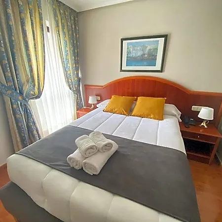 - Pena Santa 2* Benia De Onis