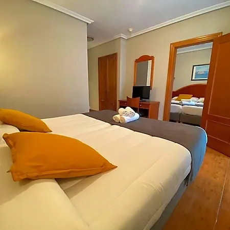 - Pena Santa Hotel Benia De Onis