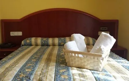 - Pena Santa Hotel