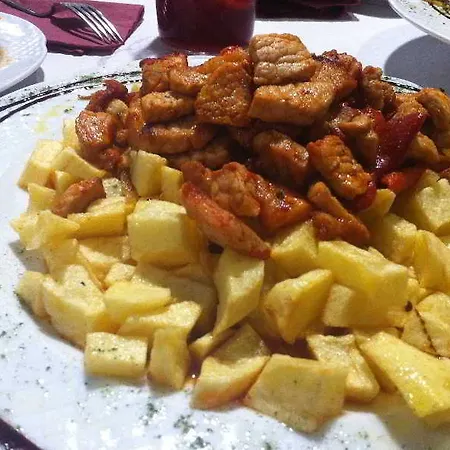 - Pena Santa فندق Benia De Onis