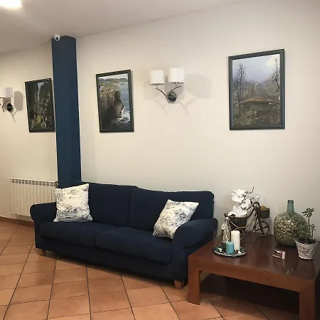 Hotel - Pena Santa 2*