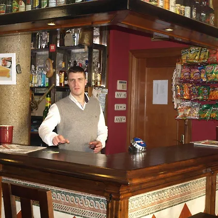 Hotel - Pena Santa