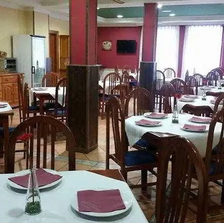 - Pena Santa Hotel Benia De Onis