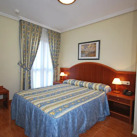 - Pena Santa 2* Benia De Onis