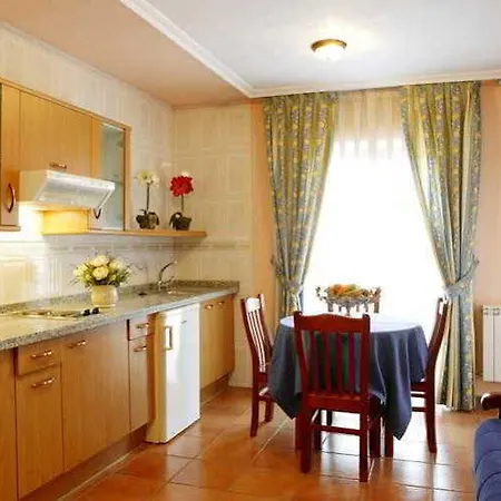 Hotel - Pena Santa 2*