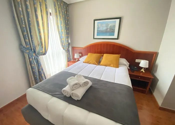 Hotel - Peña Santa 2*