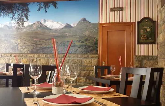 - Peña Santa Hotel 2*