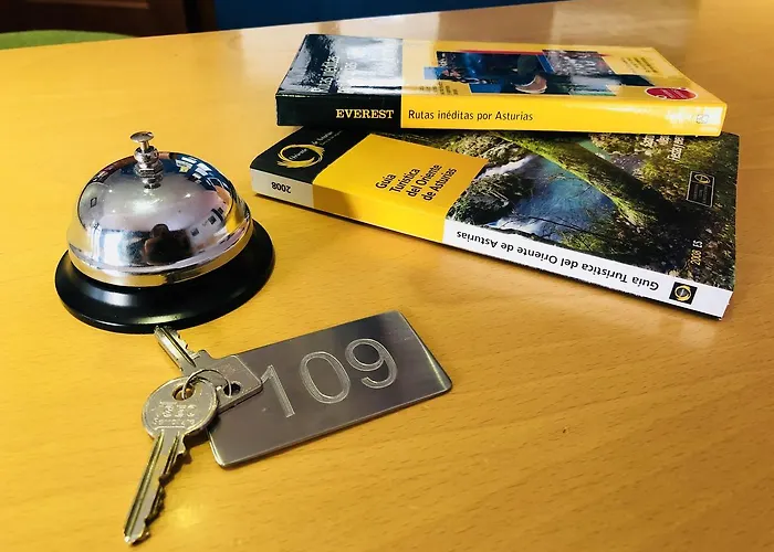 Hotel - Peña Santa 2*